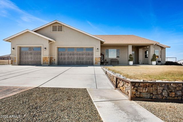 8350 N COVERED WAGON Trail, Prescott Valley, AZ 86315