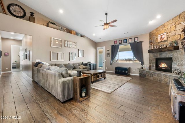 8350 N COVERED WAGON Trail, Prescott Valley, AZ 86315