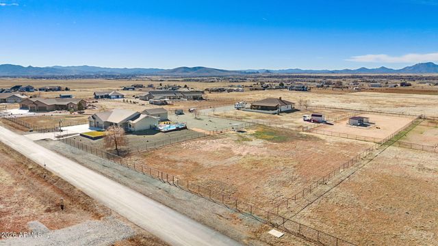 8350 N COVERED WAGON Trail, Prescott Valley, AZ 86315