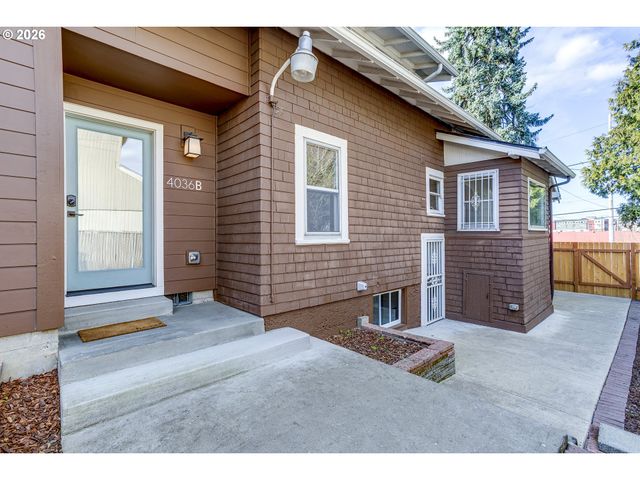 4036 Ne SENATE St, Portland, OR 97232
