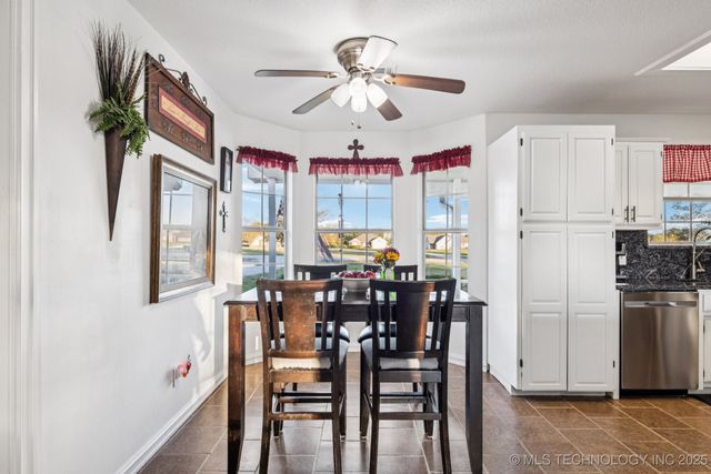 25152 S Hackamore Road E, Claremore, OK 74019