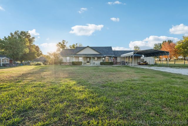 25152 S Hackamore Road E, Claremore, OK 74019