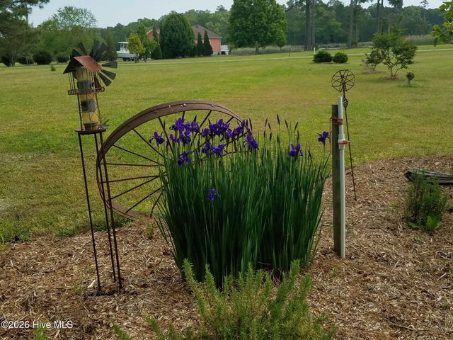 1052 N Creek Drive, Belhaven, NC 27810