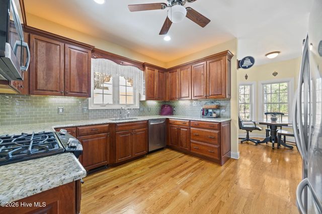 1052 N Creek Drive, Belhaven, NC 27810