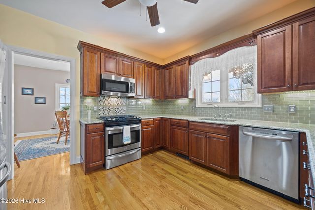 1052 N Creek Drive, Belhaven, NC 27810