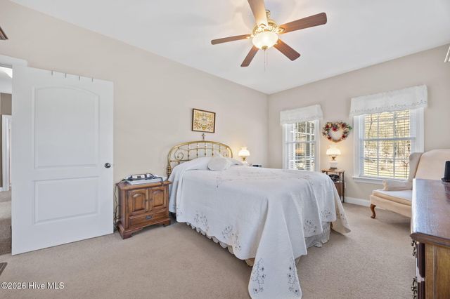 1052 N Creek Drive, Belhaven, NC 27810