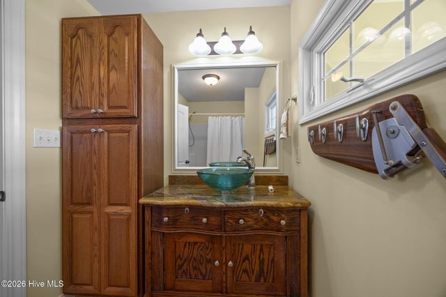 1052 N Creek Drive, Belhaven, NC 27810