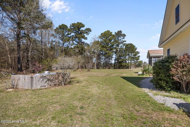 1052 N Creek Drive, Belhaven, NC 27810