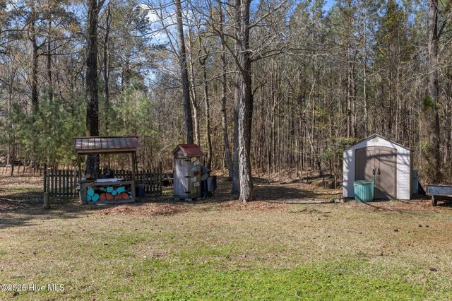 1052 N Creek Drive, Belhaven, NC 27810