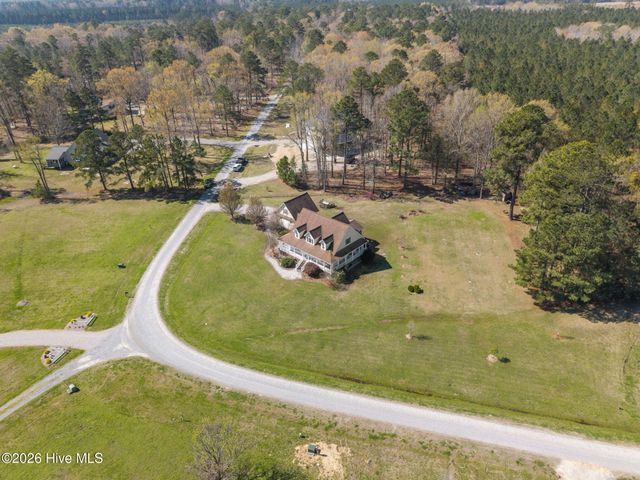 1052 N Creek Drive, Belhaven, NC 27810