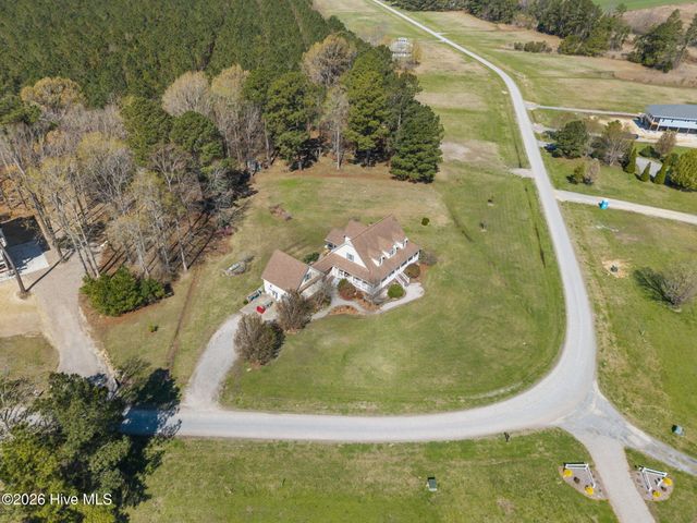 1052 N Creek Drive, Belhaven, NC 27810