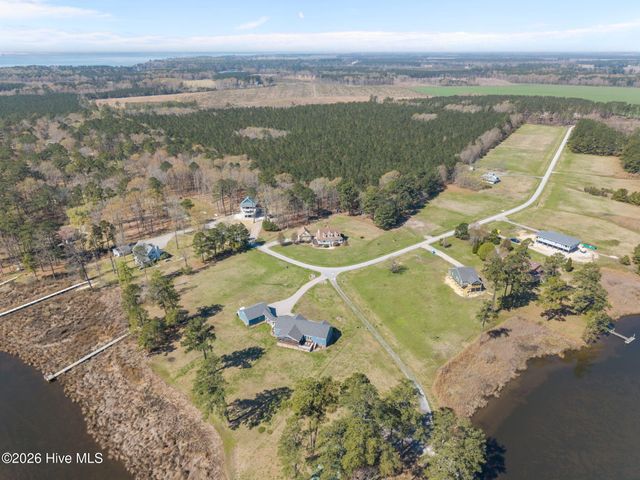 1052 N Creek Drive, Belhaven, NC 27810