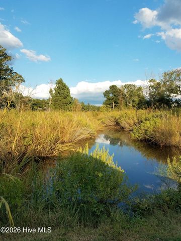 1052 N Creek Drive, Belhaven, NC 27810