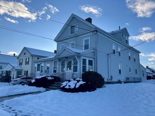 47-2 Willow Street 2, Waltham, MA 02453