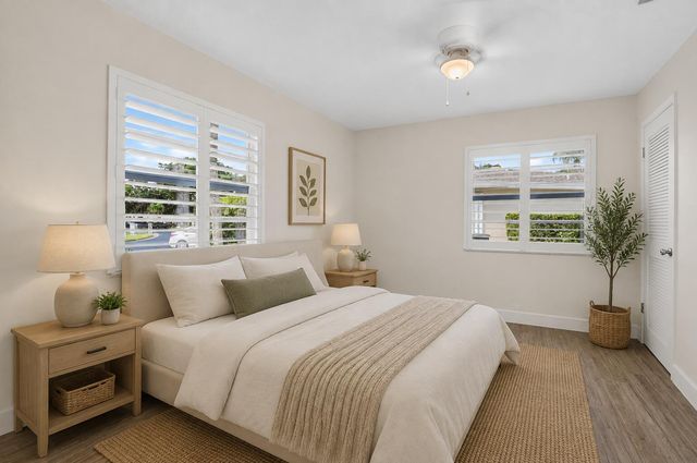 8681 BOCA Drive 20, Boca Raton, FL 33433