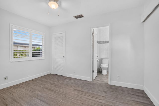 8681 BOCA Drive 20, Boca Raton, FL 33433