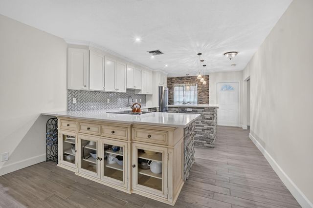 8681 BOCA Drive 20, Boca Raton, FL 33433