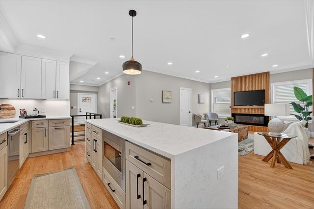 29-1 Prichard Ave 1, Somerville, MA 02144