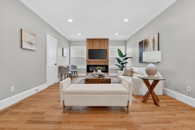 29-1 Prichard Ave 1, Somerville, MA 02144