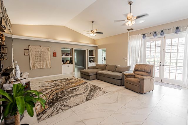 1282 SW Bent Pine Cove, Port St. Lucie, Port St Lucie, FL 34986