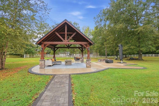 1304 Presson Farm Lane, Monroe, NC 28110