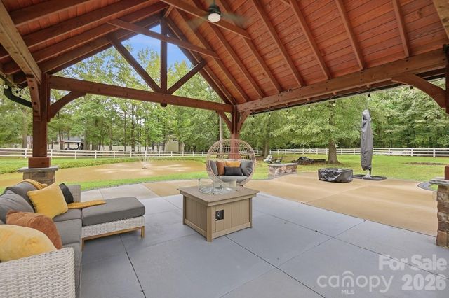 1304 Presson Farm Lane, Monroe, NC 28110