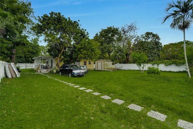 5860 SW 19th Street, Miami, FL 33155
