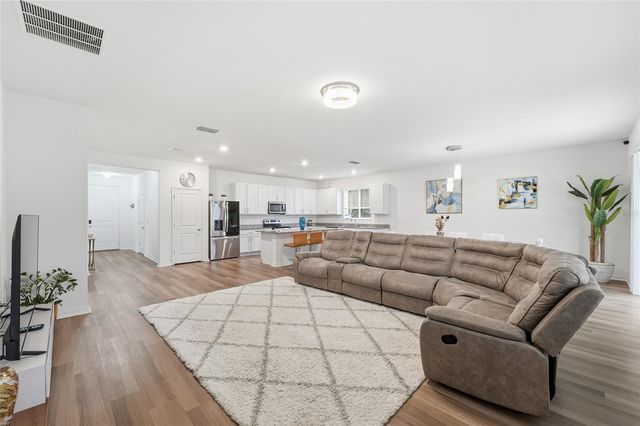 2081 MALBEC COURT, Minneola, FL 34715