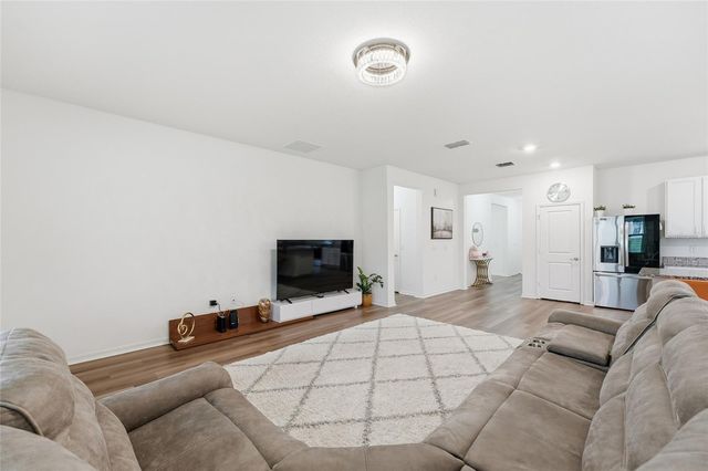 2081 MALBEC COURT, Minneola, FL 34715