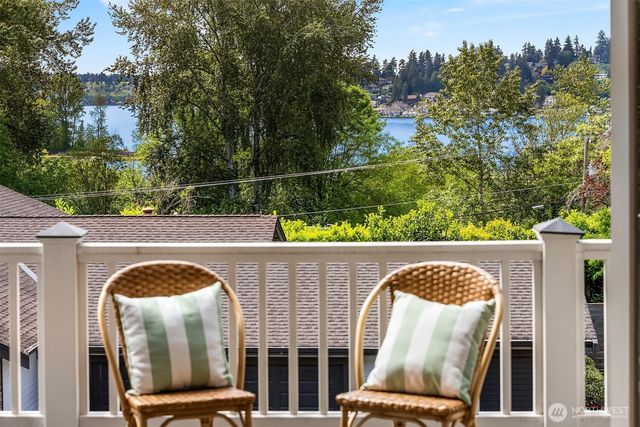 10030 NE 110th Street, Kirkland, WA 98033