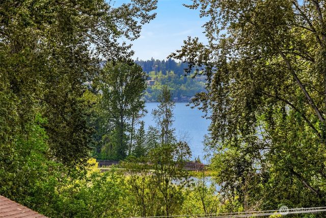 10030 NE 110th Street, Kirkland, WA 98033