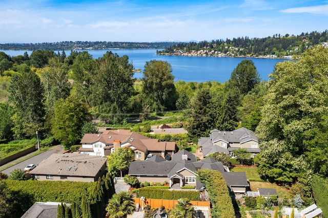 10030 NE 110th Street, Kirkland, WA 98033