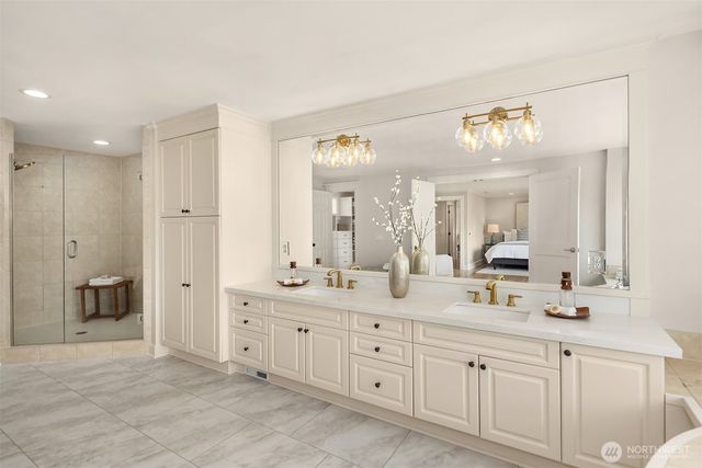 10030 NE 110th Street, Kirkland, WA 98033
