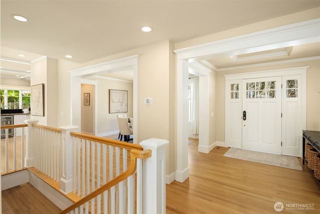 10030 NE 110th Street, Kirkland, WA 98033