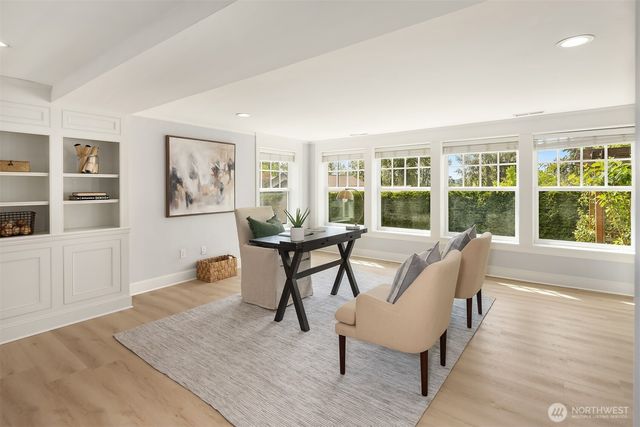 10030 NE 110th Street, Kirkland, WA 98033