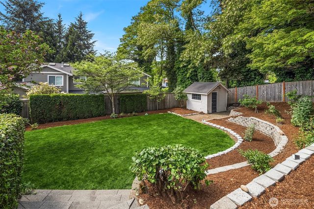 10030 NE 110th Street, Kirkland, WA 98033