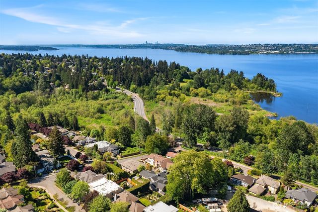 10030 NE 110th Street, Kirkland, WA 98033