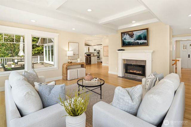 10030 NE 110th Street, Kirkland, WA 98033