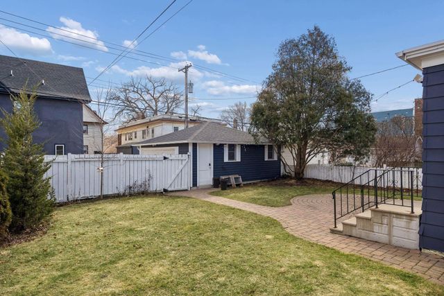 3105 Colfax Avenue S, Minneapolis, MN 55408