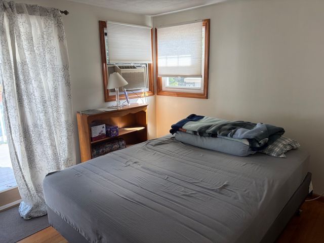87 Pine Hill Cir, Waltham, MA 02451