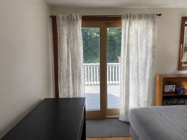 87 Pine Hill Cir, Waltham, MA 02451