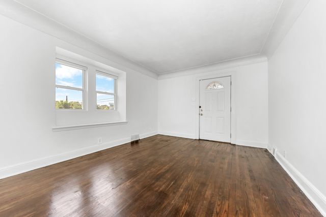 1642 Holmes Road, Ypsilanti Twp, MI 48198