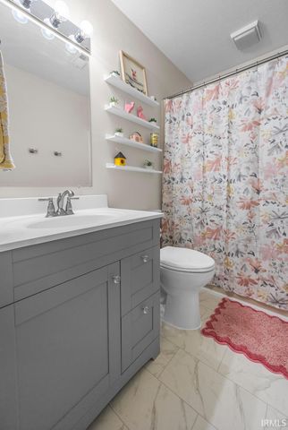 6851 E Montana Drive, Celestine, IN 47521
