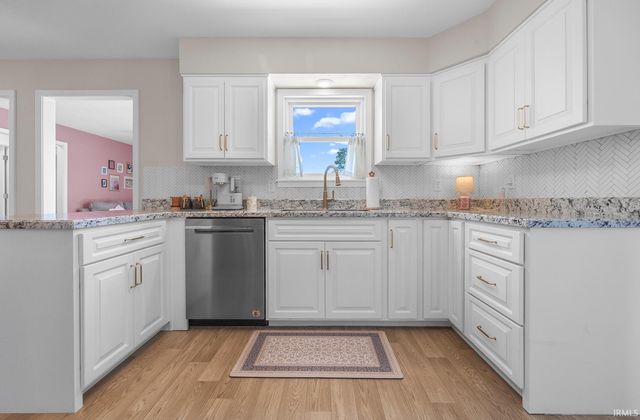 6851 E Montana Drive, Celestine, IN 47521