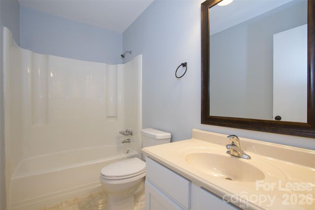 11722 Carmel Lakes Drive, Charlotte, NC 28226