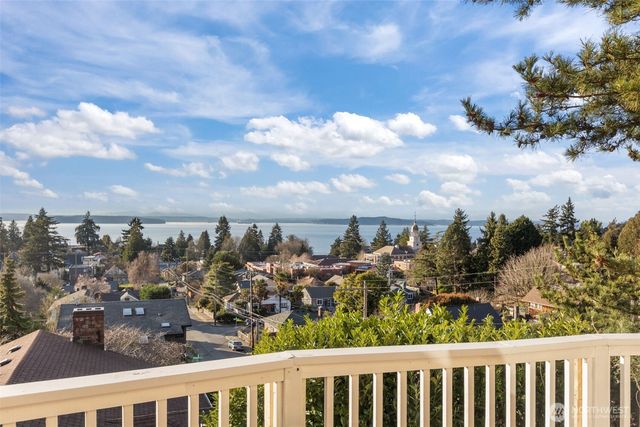 4411 SW Othello Street, Seattle, WA 98136