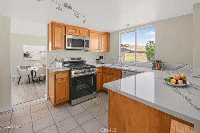 44122 Radcliff Court Court, Lancaster, CA 93536