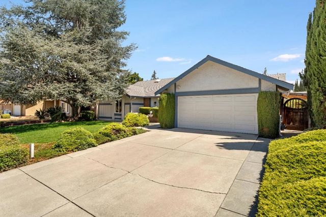 3220 Foxboro Place, San Jose, CA 95135
