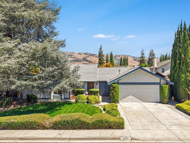 3220 Foxboro Place, San Jose, CA 95135