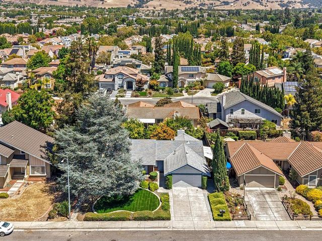 3220 Foxboro Place, San Jose, CA 95135